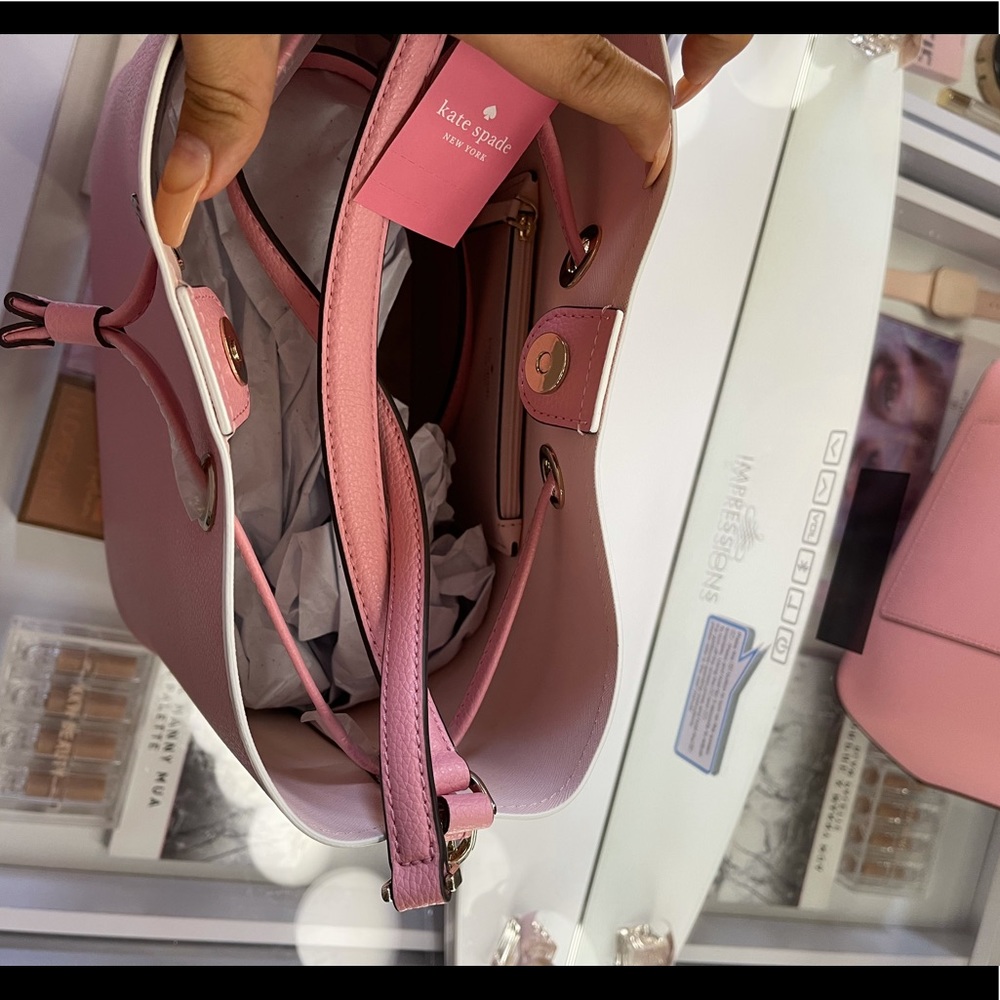 KATE SPADE ♠️ - Picture 9 of 16